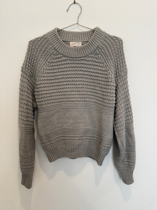 Universal Thread Sweaters - Universal Thread Textured Crewneck Sweater in Gray